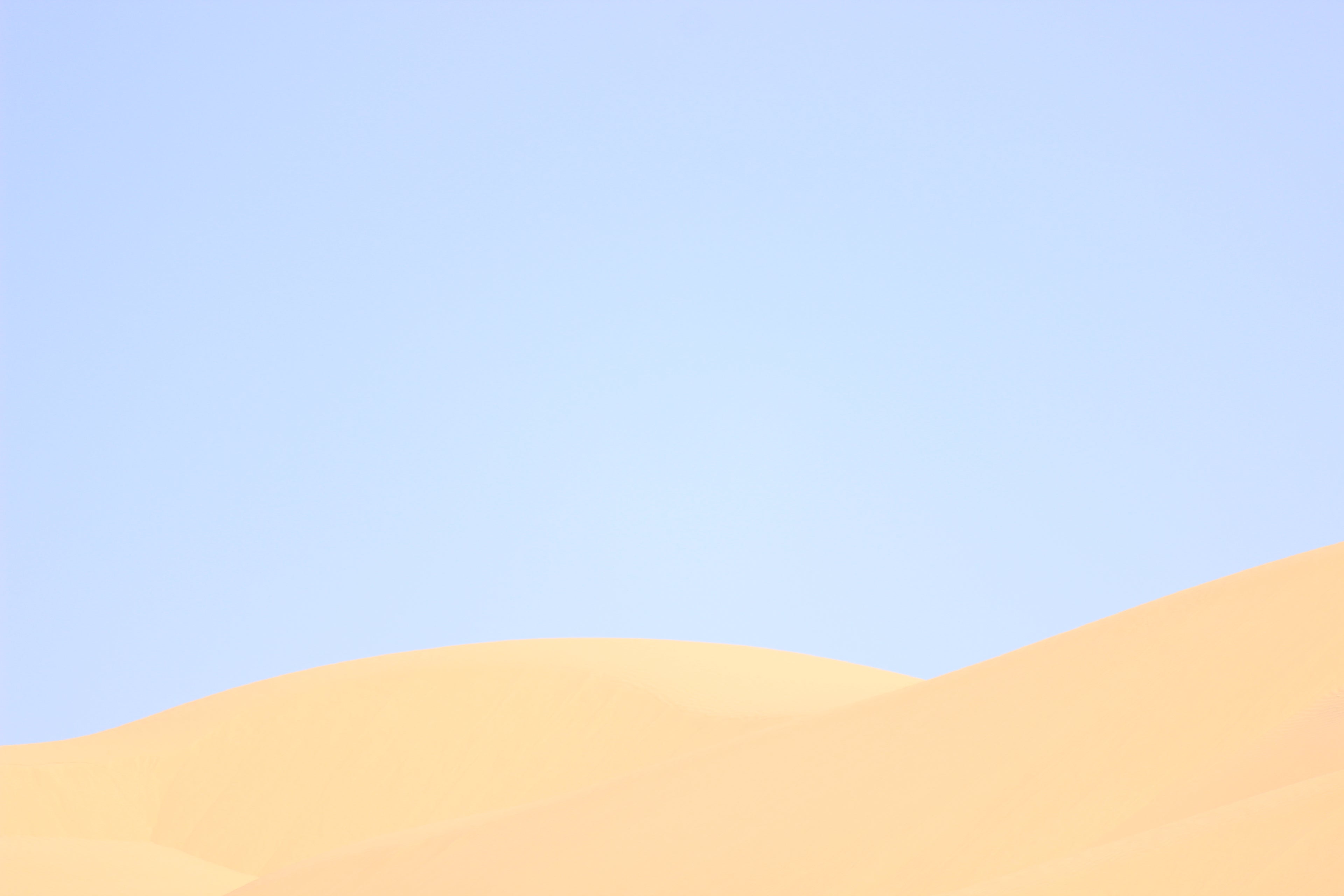 M liminal IX – Golden Dune